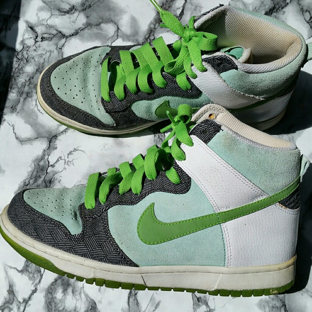 Nike 6.0 Dunk High Green Women's Size 9